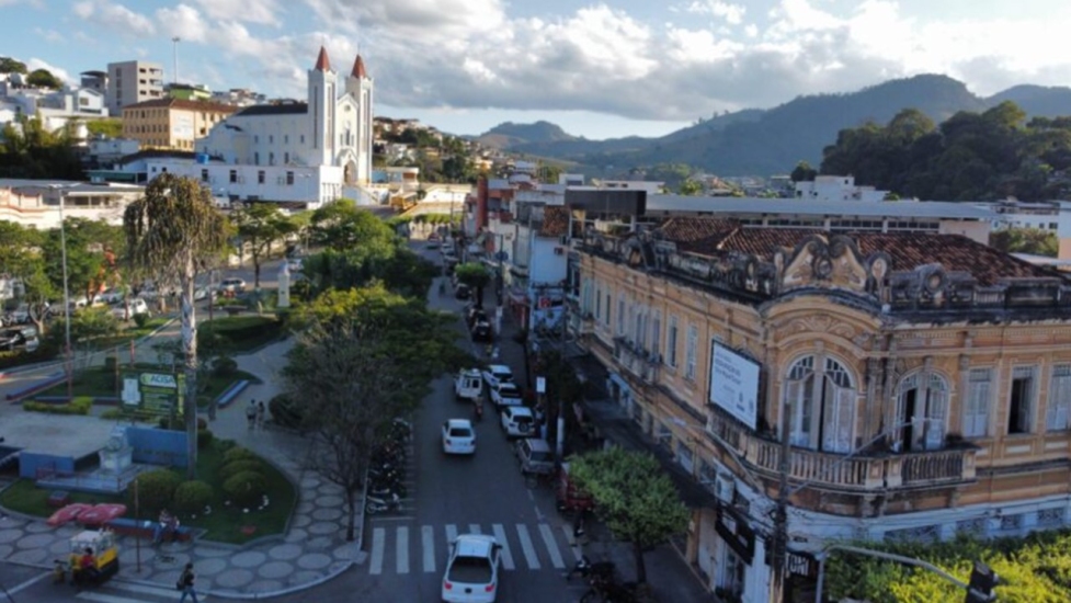 Anuncie Outdoor na Feira de Neg&oacute;cio ACISA de Alegre 