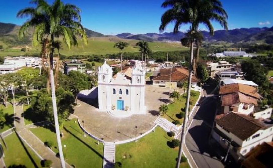 Outdoor em Viana: Impacto e Visibilidade com a ES Outdoor