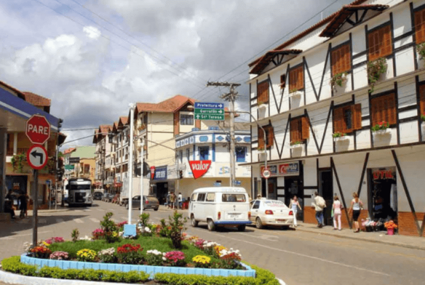 ALUGAR OUTDOOR EM SANTA MARIA DE JETIB&Aacute;