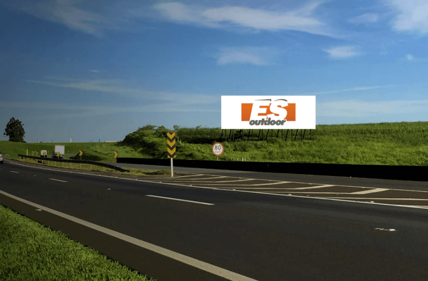 FABRICA&Ccedil;&Atilde;O DE OUTDOOR NO ESP&Iacute;RITO SANTO