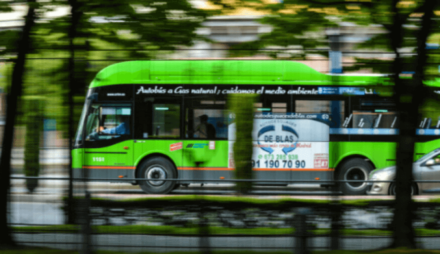 O QUE &Eacute; BUSDOOR LATERAL M&Eacute;DIO?